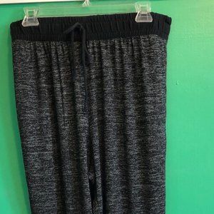 Fig & Blu Ladies Yoga/Sweat Pants Black with White Threads. Size Large